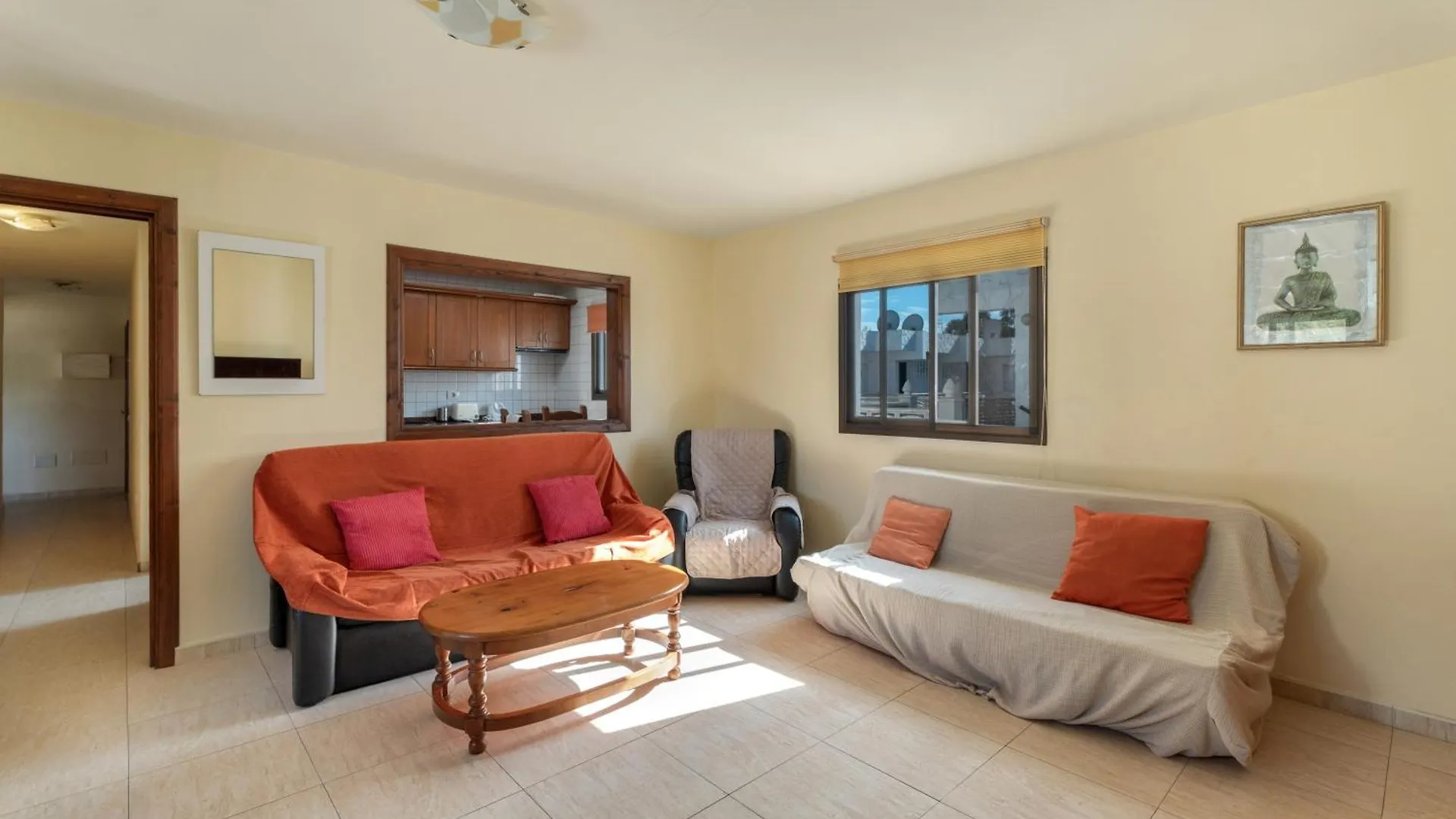 Big 2-Bedroom In Tenerife South Arona