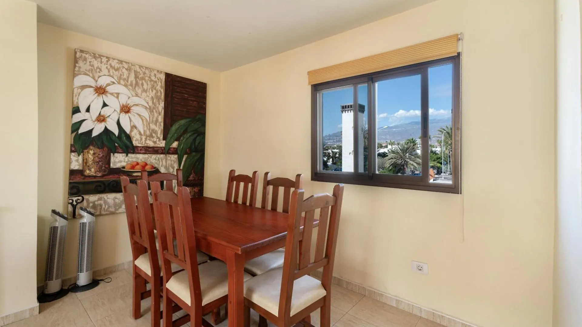 Big 2-Bedroom In Tenerife South Arona  0*, Arona (Tenerife)